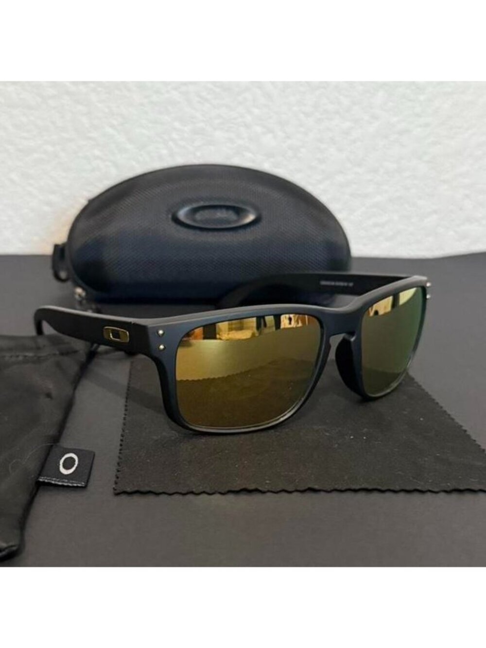 OO9102 Oakley Holbrook 24K Prizm Polarized Sunglasses - Picture 8 of 9
